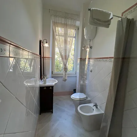 Maison Trionfale A 2 Passi Dal Vaticano Lägenhet Rom