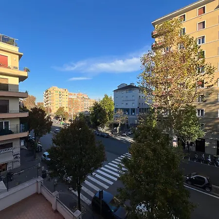 Lägenhet Maison Trionfale A 2 Passi Dal Vaticano